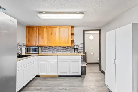1810 SW Highway 97 Madras OR 97741