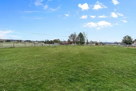 7651 NW Edwards Road Prineville OR 97754