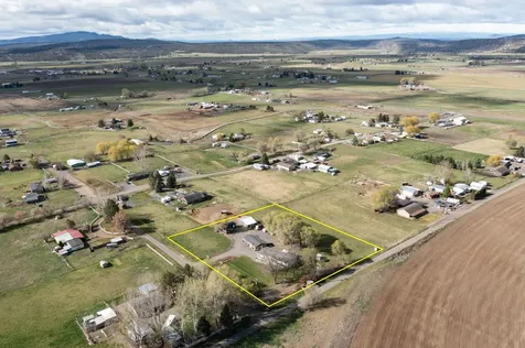 7651 NW Edwards Road Prineville OR 97754