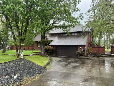 255 Barker Drive Merlin OR 97532