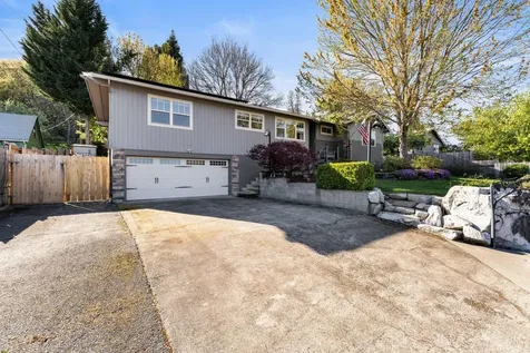 1310 NW Highland Avenue Grants Pass OR 97526