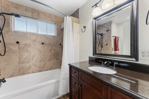 1310 NW Highland Avenue Grants Pass OR 97526