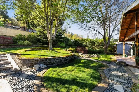 1310 NW Highland Avenue Grants Pass OR 97526