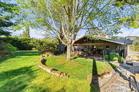 1310 NW Highland Avenue Grants Pass OR 97526