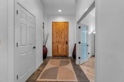 19449 Ironwood Circle Bend OR 97702