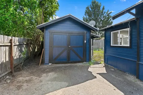 603 W 2nd Street Medford OR 97501
