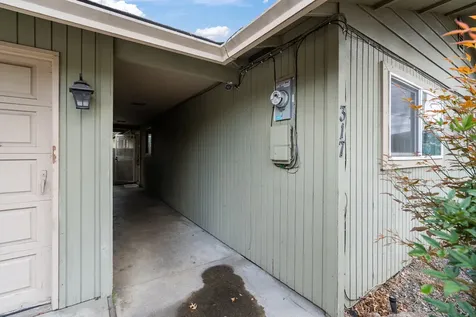 317 Highland Drive Medford OR 97504