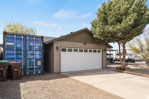 906 NE Mahogany Street Prineville OR 97754