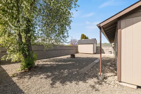 906 NE Mahogany Street Prineville OR 97754