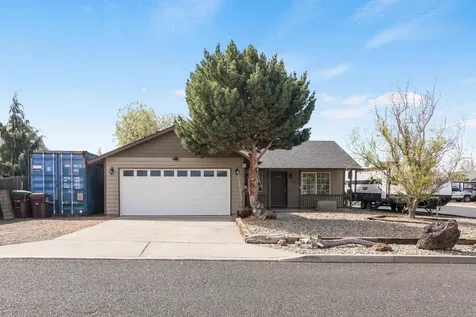 906 NE Mahogany Street Prineville OR 97754