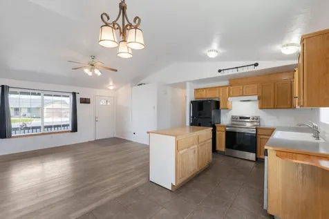 906 NE Mahogany Street Prineville OR 97754