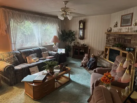 225 SW Westholm Avenue Grants Pass OR 97526