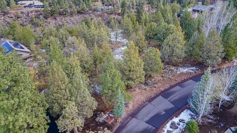 4034 NW Northcliff Bend OR 97703