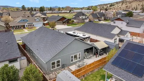 442 SE Pioneer Drive Prineville OR 97754
