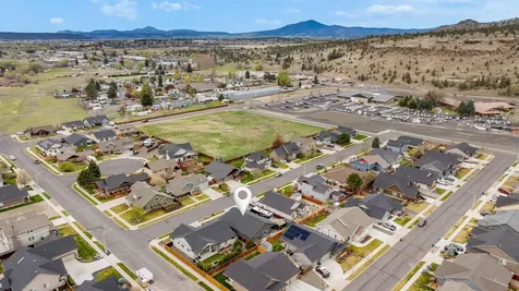 442 SE Pioneer Drive Prineville OR 97754