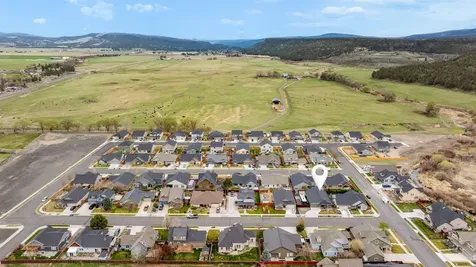 442 SE Pioneer Drive Prineville OR 97754