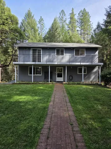 3760 Pleasant Creek Road Rogue River OR 97537