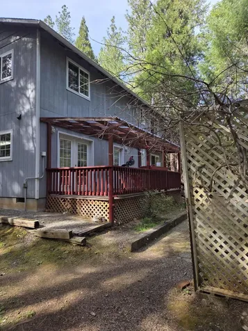 3760 Pleasant Creek Road Rogue River OR 97537