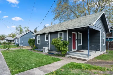 1051 W 11th Street Medford OR 97501