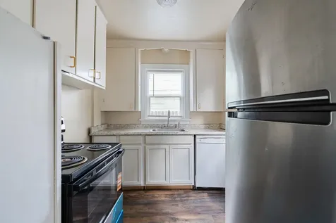 1051 W 11th Street Medford OR 97501