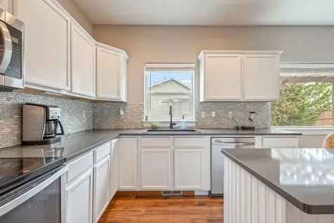 411 NE Petal Court Madras OR 97741