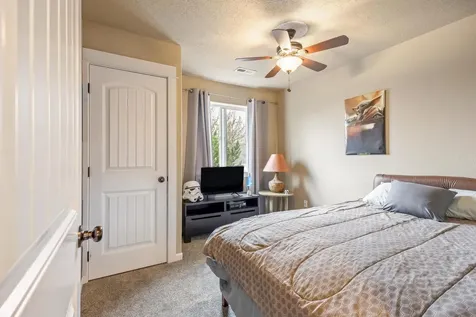 411 NE Petal Court Madras OR 97741