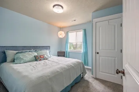 411 NE Petal Court Madras OR 97741