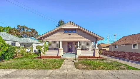 718 W 4th Street Medford OR 97501