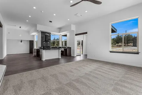 2121 SE Antler Lane Prineville OR 97754