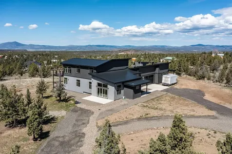 2121 SE Antler Lane Prineville OR 97754