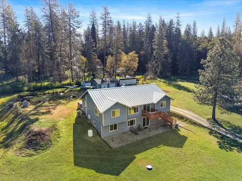 649 Pleasant Valley Road Merlin OR 97532