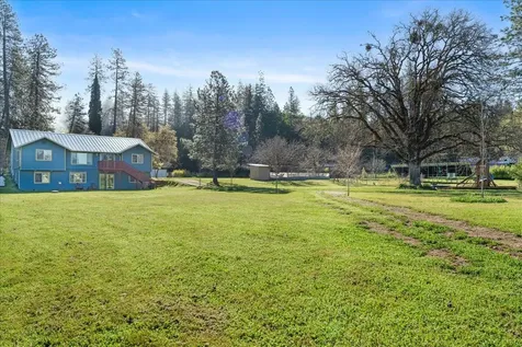649 Pleasant Valley Road Merlin OR 97532