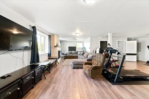 649 Pleasant Valley Road Merlin OR 97532