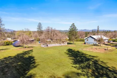 649 Pleasant Valley Road Merlin OR 97532