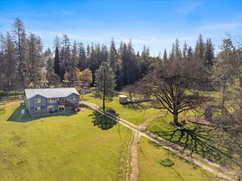 649 Pleasant Valley Road Merlin OR 97532