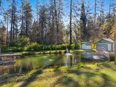 649 Pleasant Valley Road Merlin OR 97532