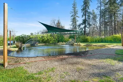 649 Pleasant Valley Road Merlin OR 97532