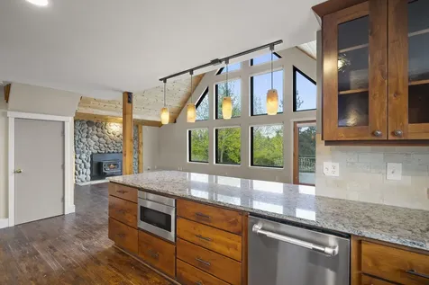 19415 W Campbell Road Bend OR 97702