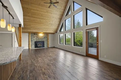 19415 W Campbell Road Bend OR 97702