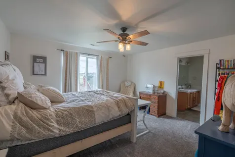 2202 NW Cedar Avenue Redmond OR 97756