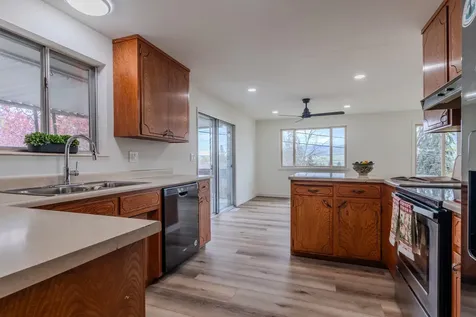 390 Morton Street Ashland OR 97520