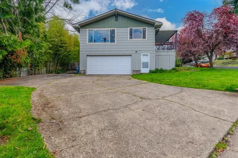 390 Morton Street Ashland OR 97520