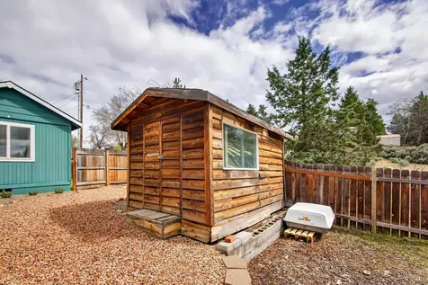 451 SE C Street Madras OR 97741