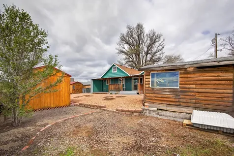 451 SE C Street Madras OR 97741