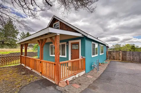 451 SE C Street Madras OR 97741