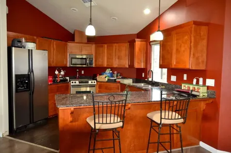 1483 SW David Drive Grants Pass OR 97527
