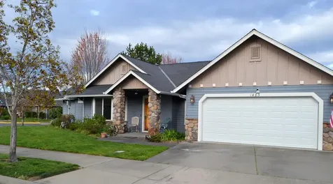 1483 SW David Drive Grants Pass OR 97527
