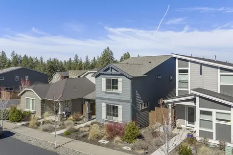 20836 SE Sunniberg Lane Bend OR 97702