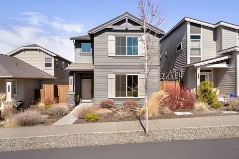 20836 SE Sunniberg Lane Bend OR 97702