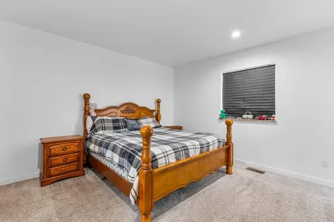 500 SE Segoviano Court Madras OR 97741